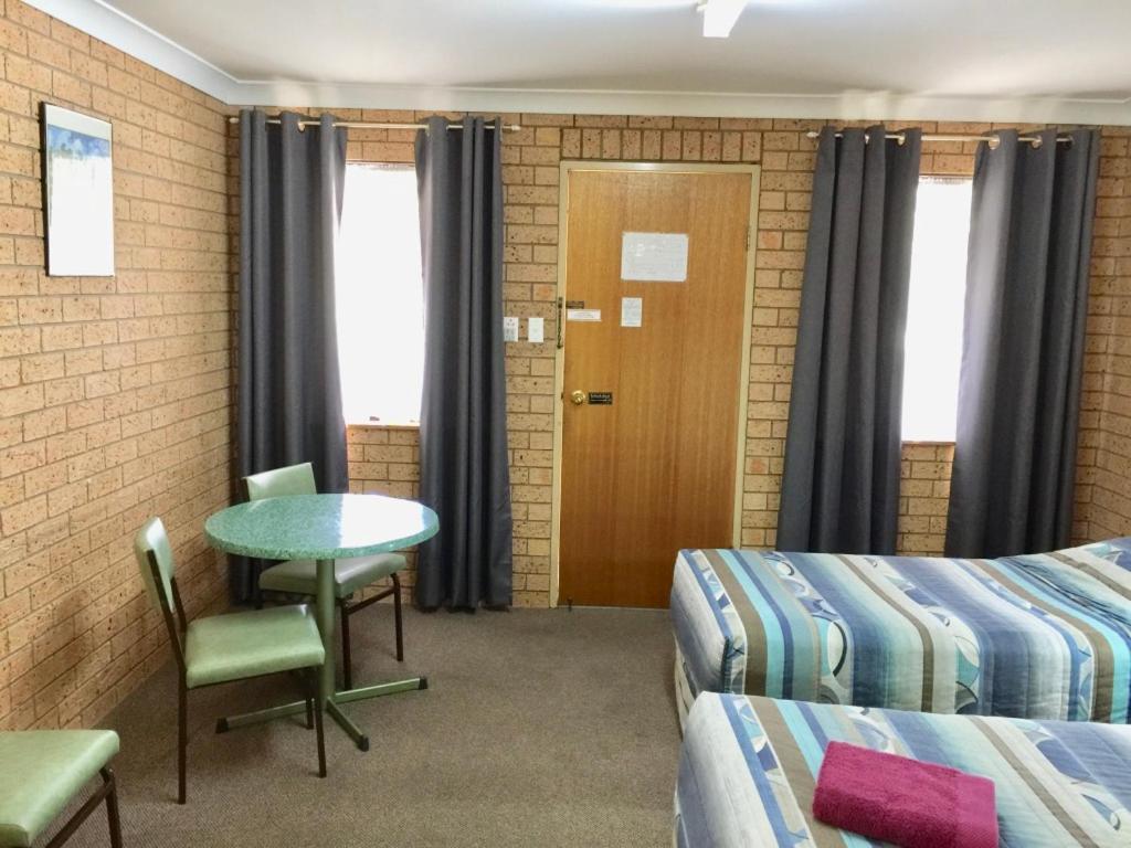 Three Ways Motel Gilgandra Exterior foto